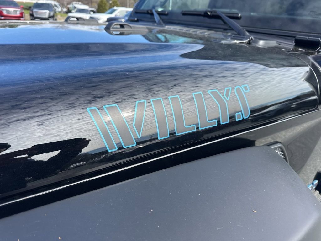 Used 2025 Jeep Wrangler Willys 4xe image 32