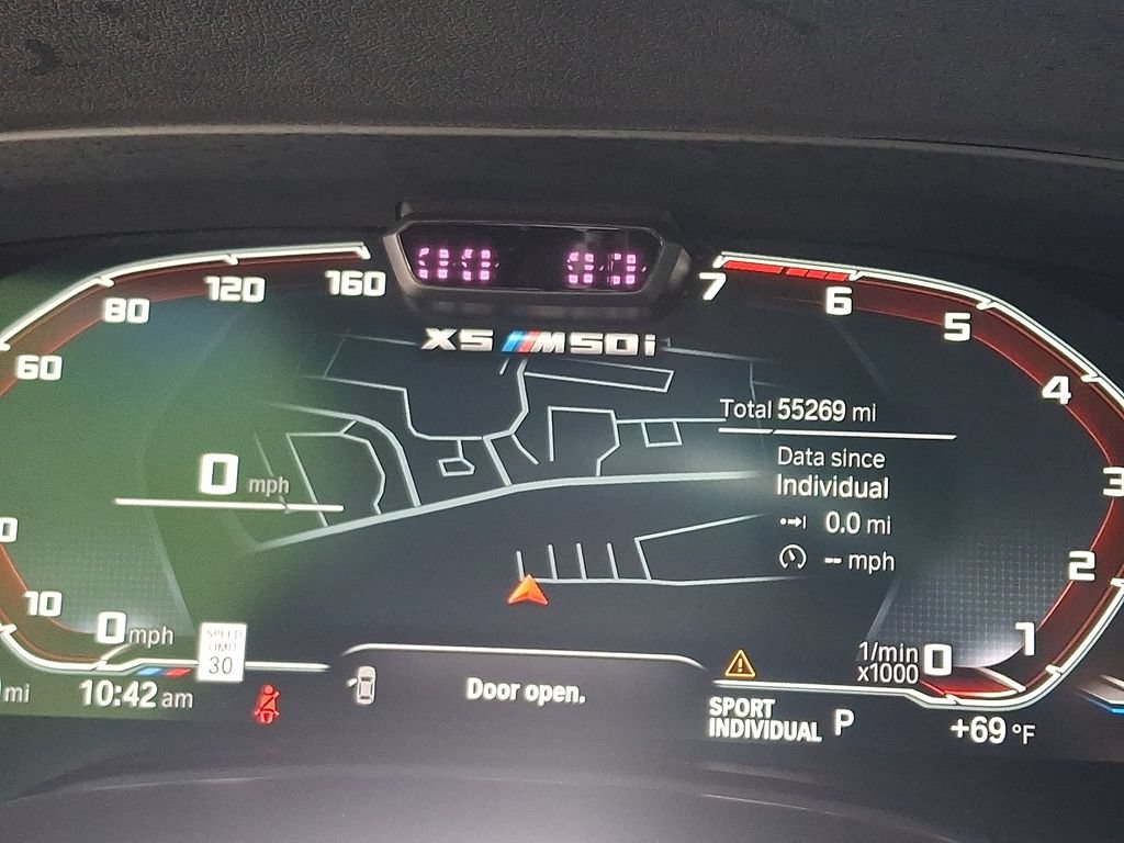 Used 2022 BMW X5 M50i AWD/4WD image 19