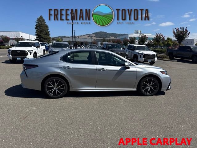 Used 2023 Toyota Camry SE FWD image 4