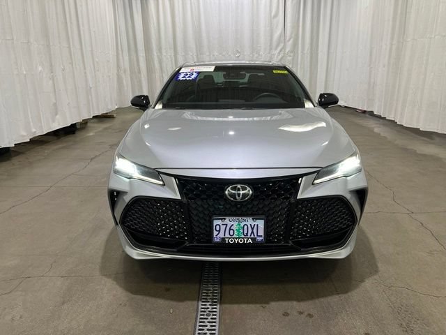 Certified 2022 Toyota Avalon Touring FWD image 9