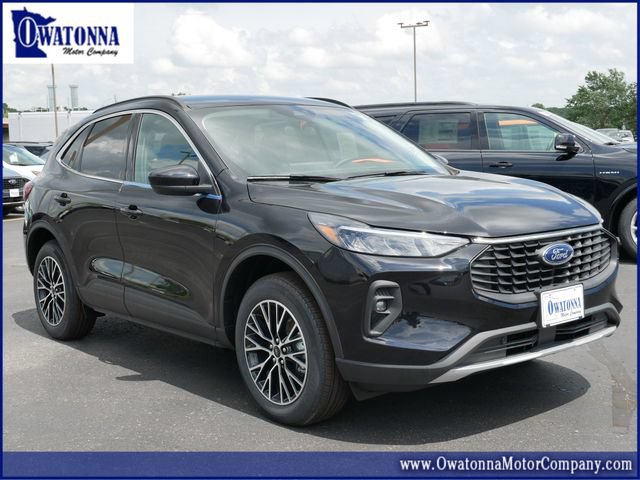 New 2026 Ford Escape SE