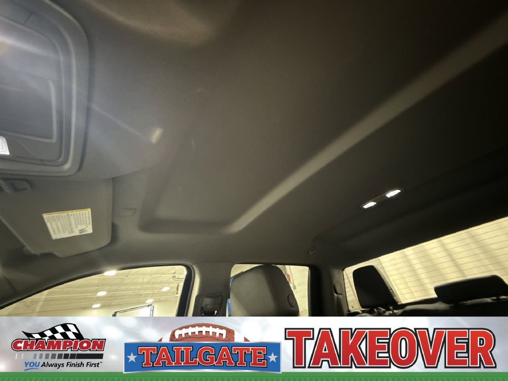 Certified 2025 GMC Sierra 1500 SLT AWD/4WD image 25