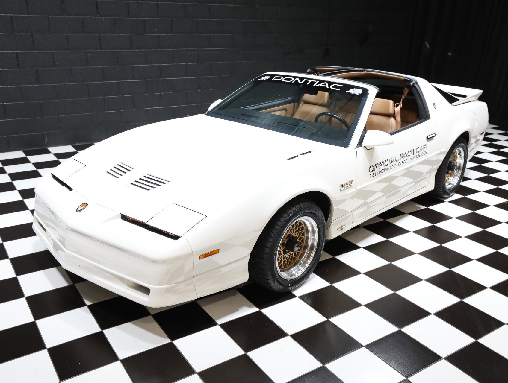 Used 1989 Pontiac Firebird Trans Am image 10