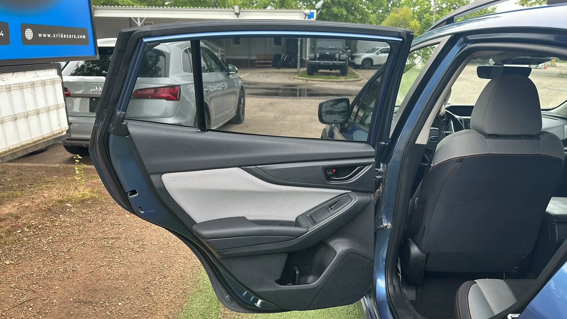 Used 2018 Subaru Crosstrek 2.0i Premium AWD/4WD image 17