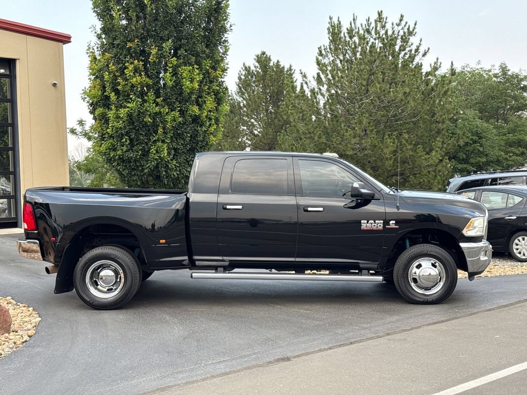Used 2015 RAM 3500 Lone Star AWD/4WD image 37
