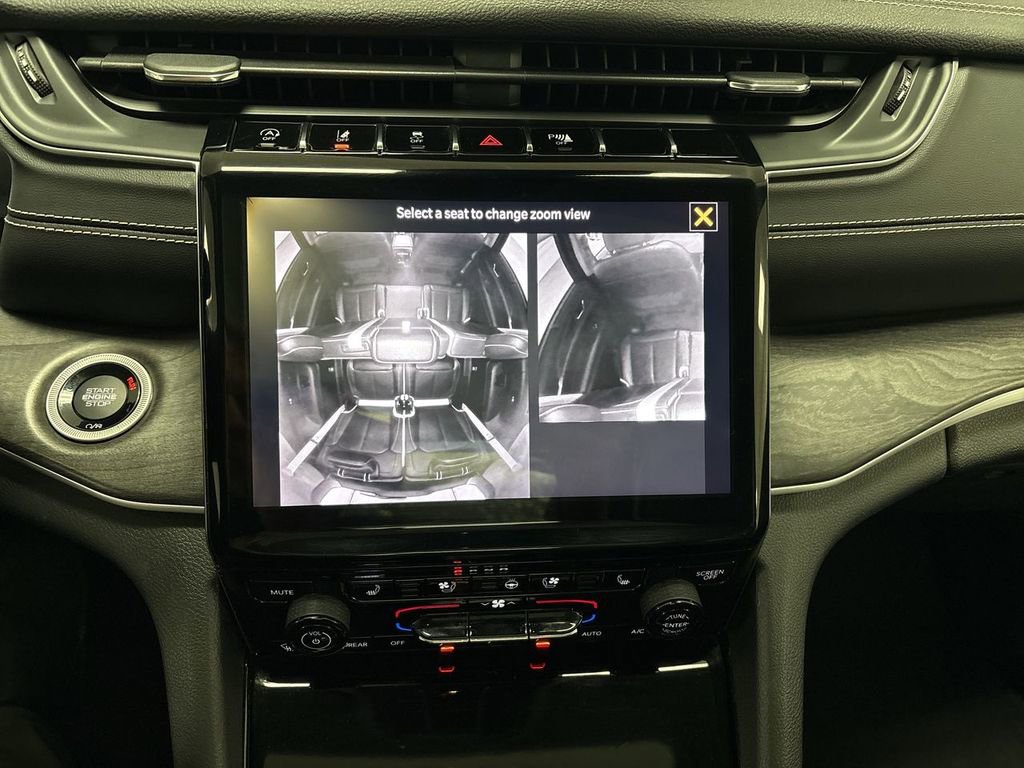 Used 2023 Jeep Grand Cherokee L Limited w/ Luxury Tech Group II image 71