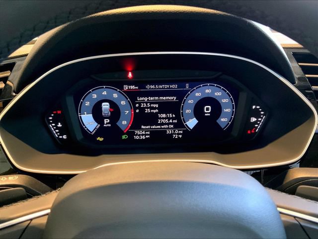 Used 2025 Audi Q3 2.0T Premium w/ Convenience Package AWD/4WD image 24