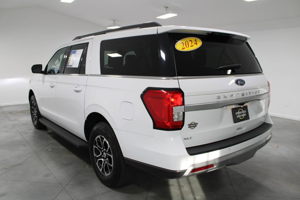 Used 2024 Ford Expedition Max XLT image 7