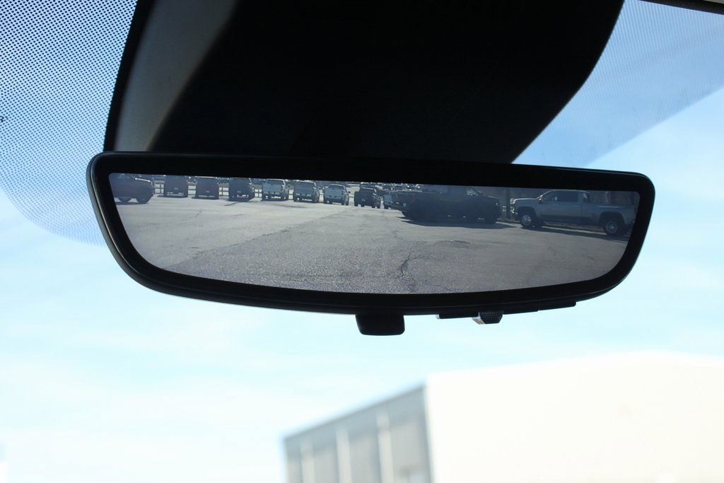 Used 2024 GMC Yukon Denali Ultimate image 20