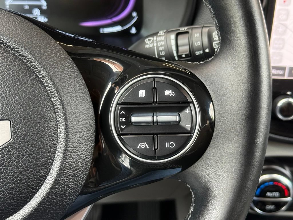 Used 2023 Kia Soul EX FWD image 30