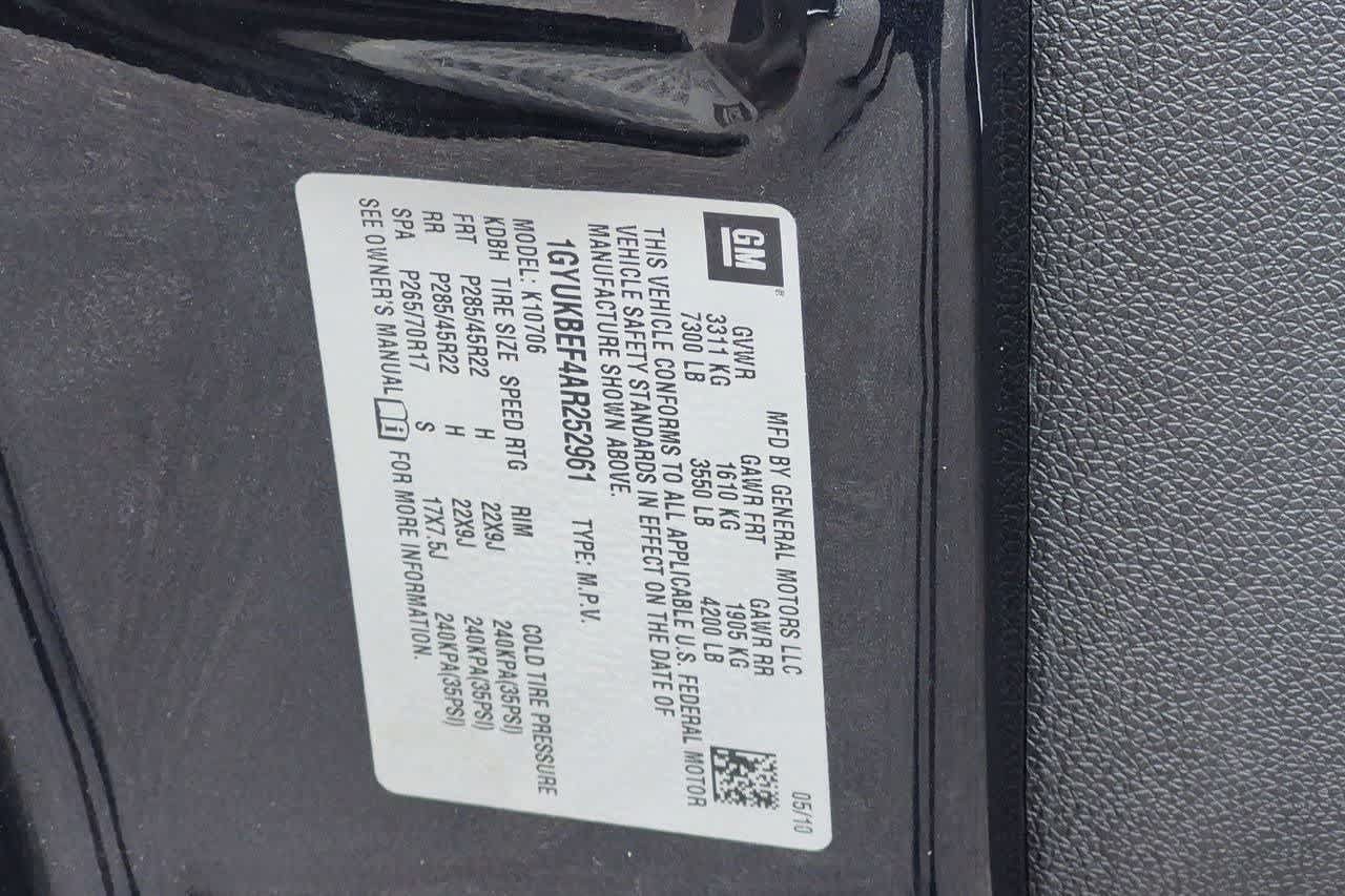 Used 2010 Cadillac Escalade Luxury AWD/4WD image 35