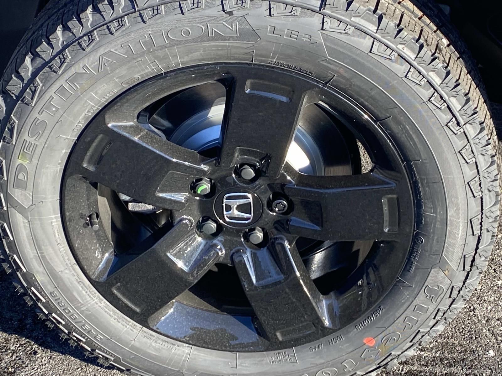 New 2026 Honda Ridgeline Black Edition image 4