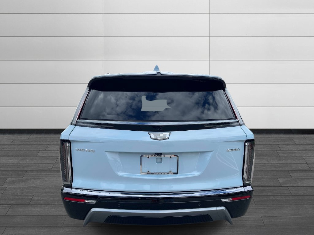 Certified 2026 Cadillac Vistiq Sport w/ LPO, Floor Liner Package AWD/4WD image 5