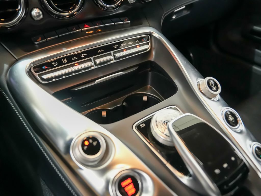 Used 2018 Mercedes-Benz AMG GT Roadster image 28