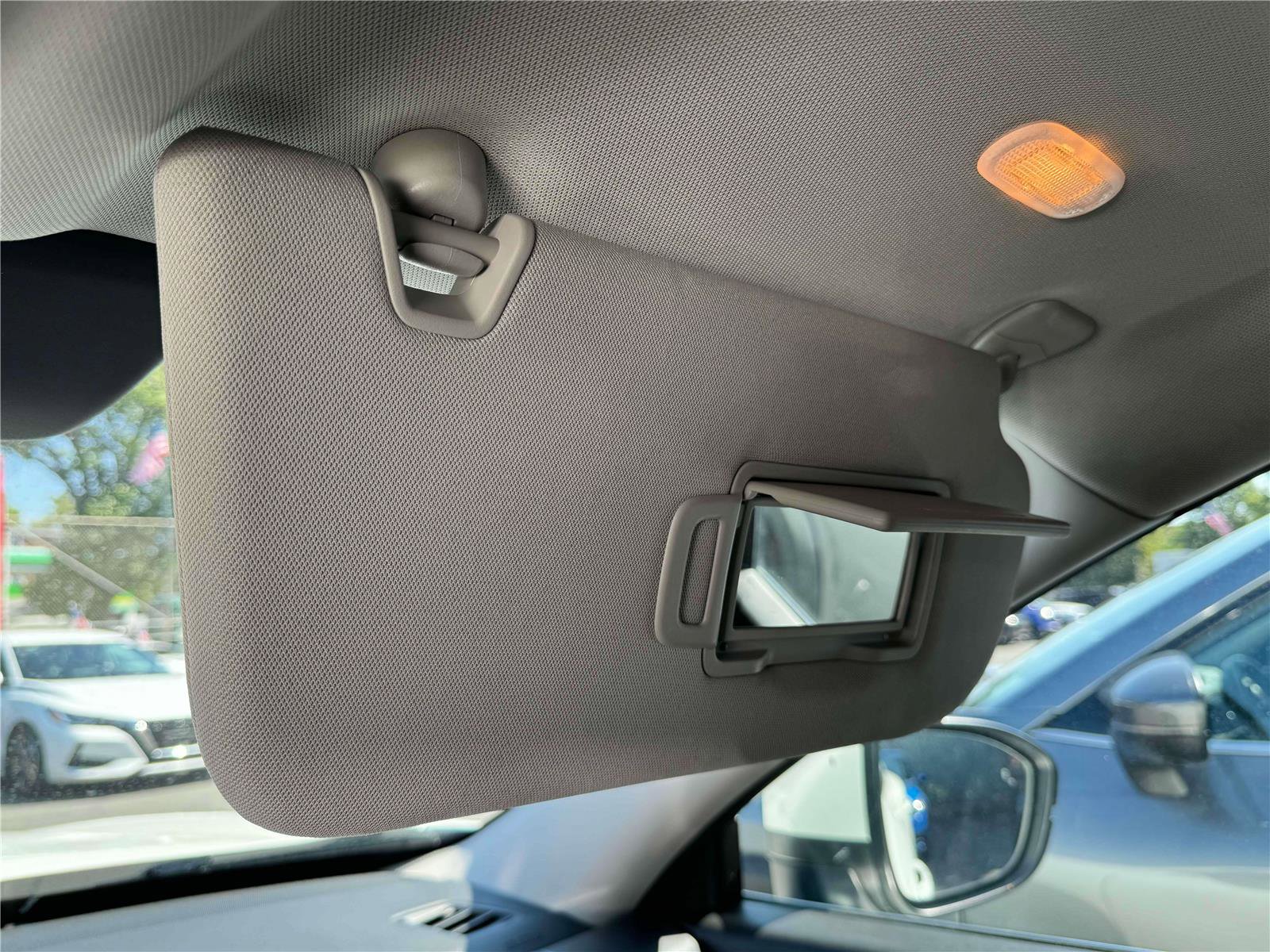 Used 2024 Nissan Pathfinder SL image 33