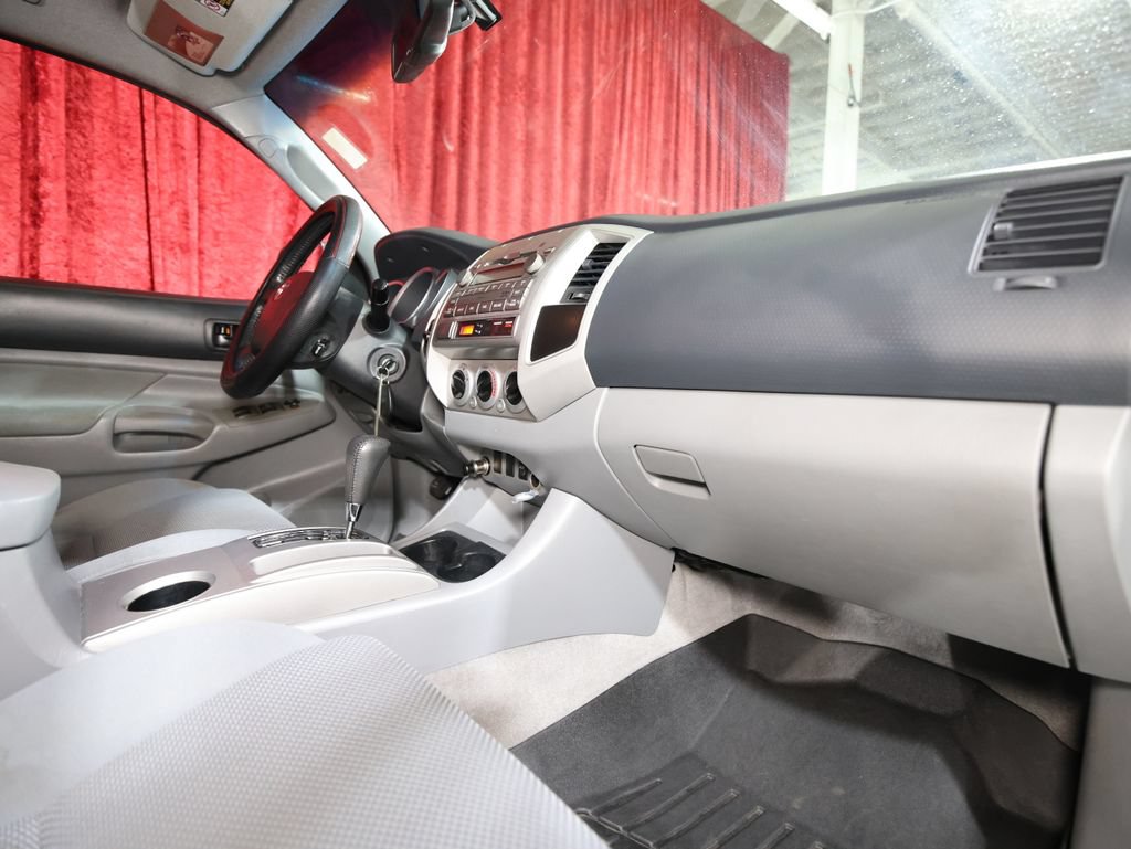 Used 2011 Toyota Tacoma 4x4 Double Cab w/ TRD Sport Pkg image 22