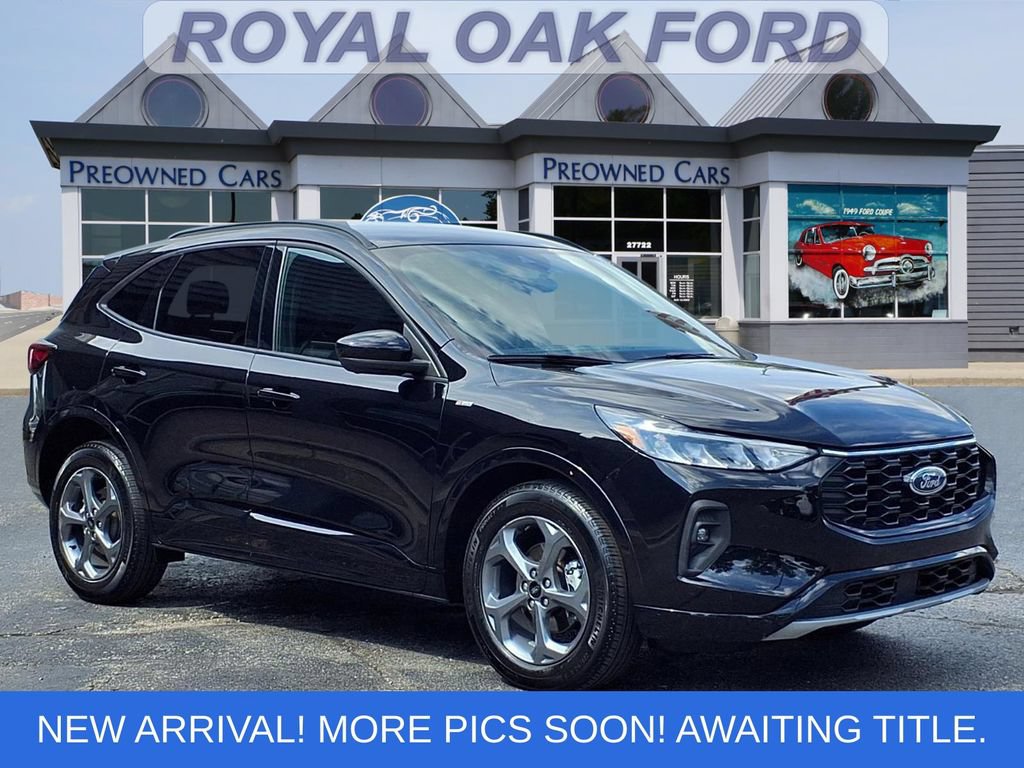 Used 2023 Ford Escape ST-Line Select w/ Tech Pack #2