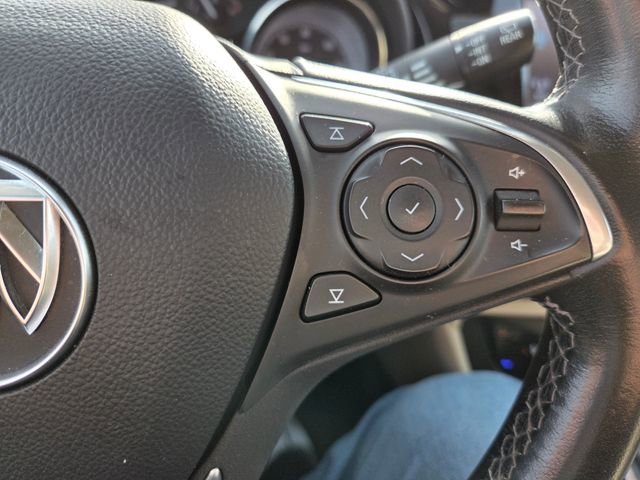 Used 2020 Buick Envision Preferred image 18