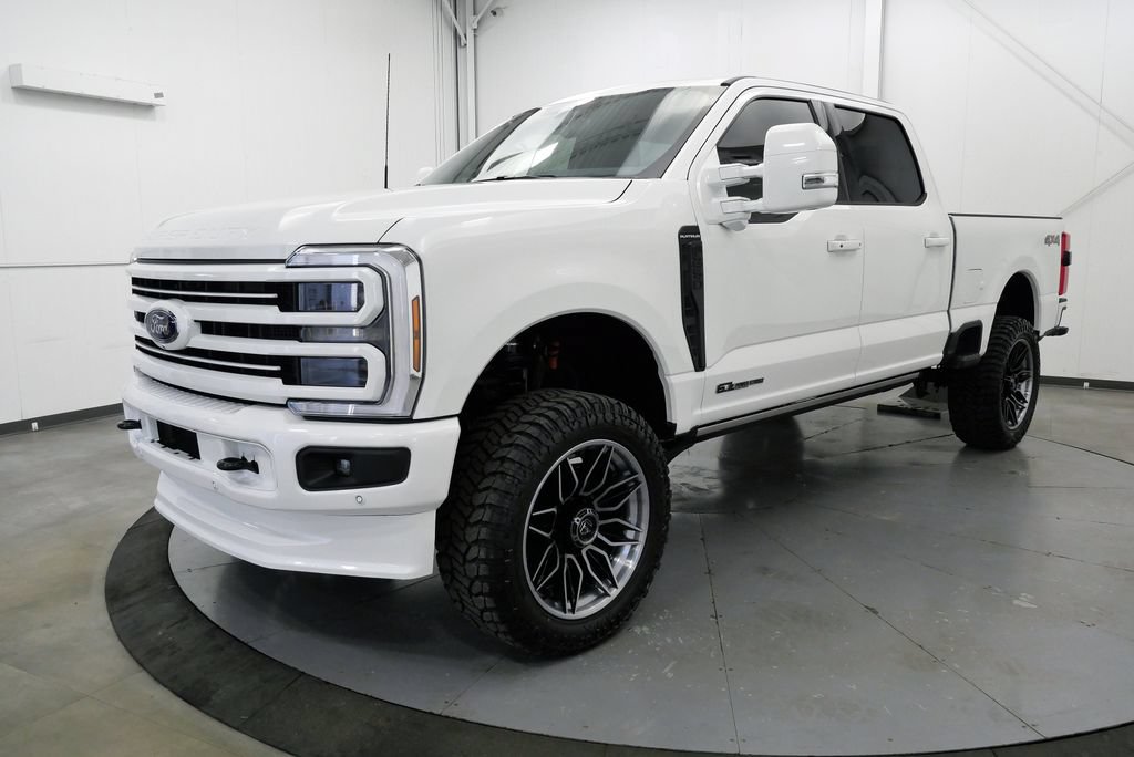 Used 2026 Ford F250 Platinum AWD/4WD image 3