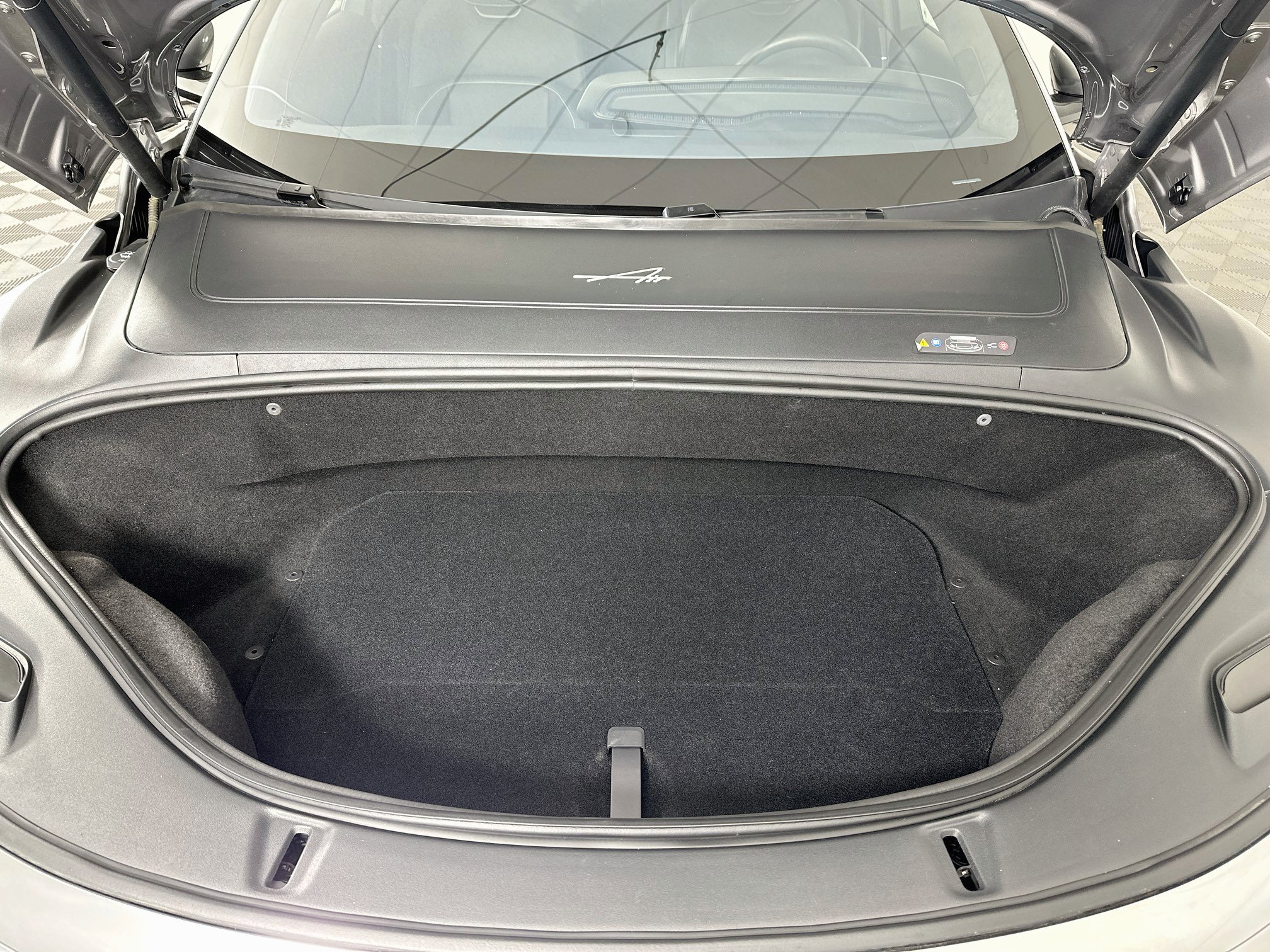 Used 2024 Lucid Air Touring AWD/4WD image 34