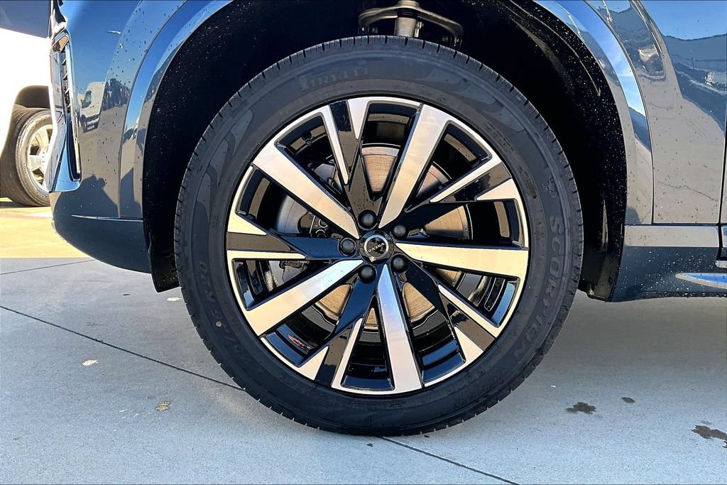 New 2026 Volvo XC90 B6 Core AWD/4WD image 34