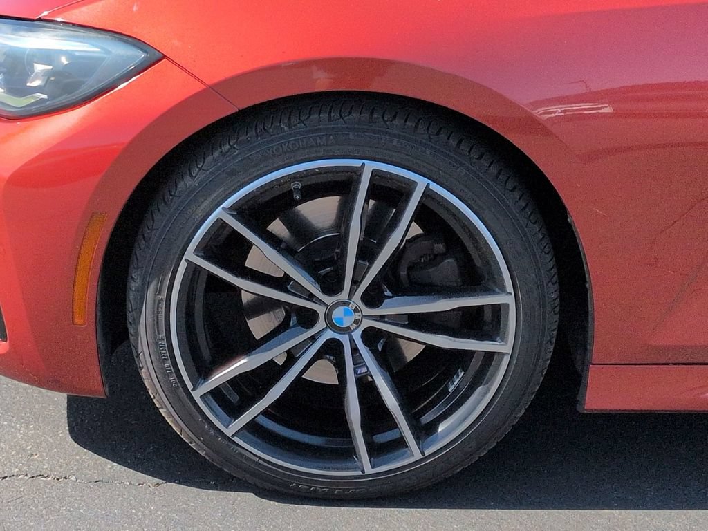 Used 2022 BMW 330i Sedan w/ M Sport Package RWD image 10