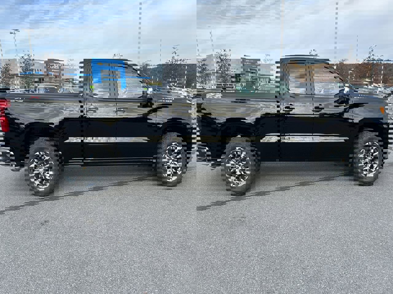 New 2026 Chevrolet Silverado 1500 LT image 8