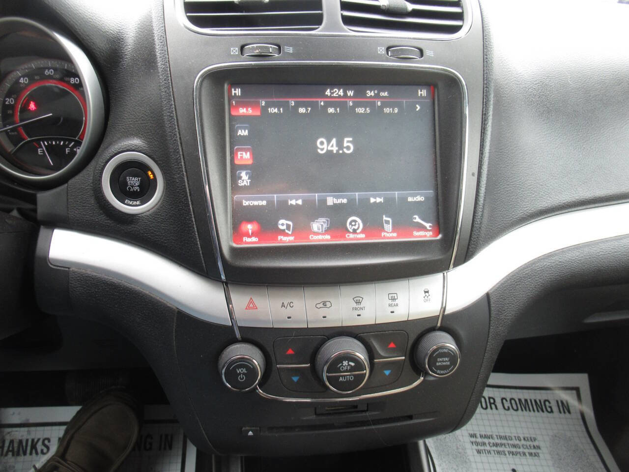 Used 2016 Dodge Journey SE w/ Safe & Sound Group image 18