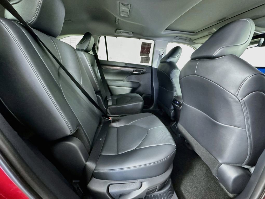 New 2026 Toyota Highlander Limited AWD/4WD image 27