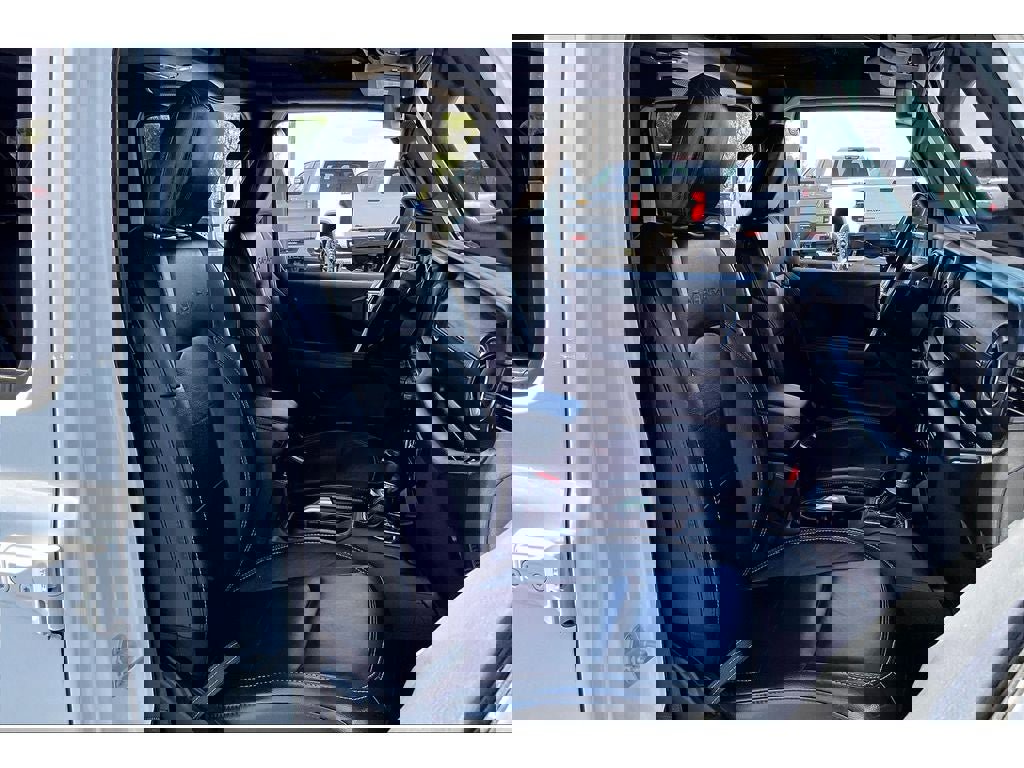 Used 2022 Jeep Wrangler Unlimited Sahara image 7