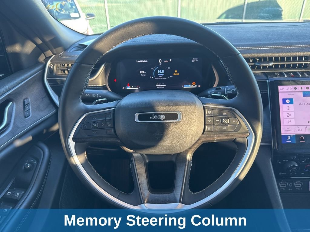 Used 2024 Jeep Grand Cherokee L Limited w/ Luxury Tech Group II image 19