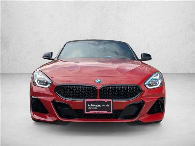 Used 2022 BMW Z4 M40i w/ Premium Package image 2