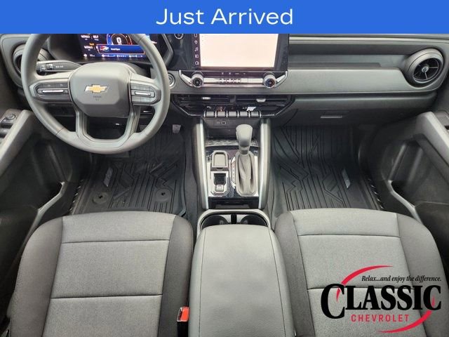 Used 2025 Chevrolet Colorado W/T w/ WT Custom Package image 34