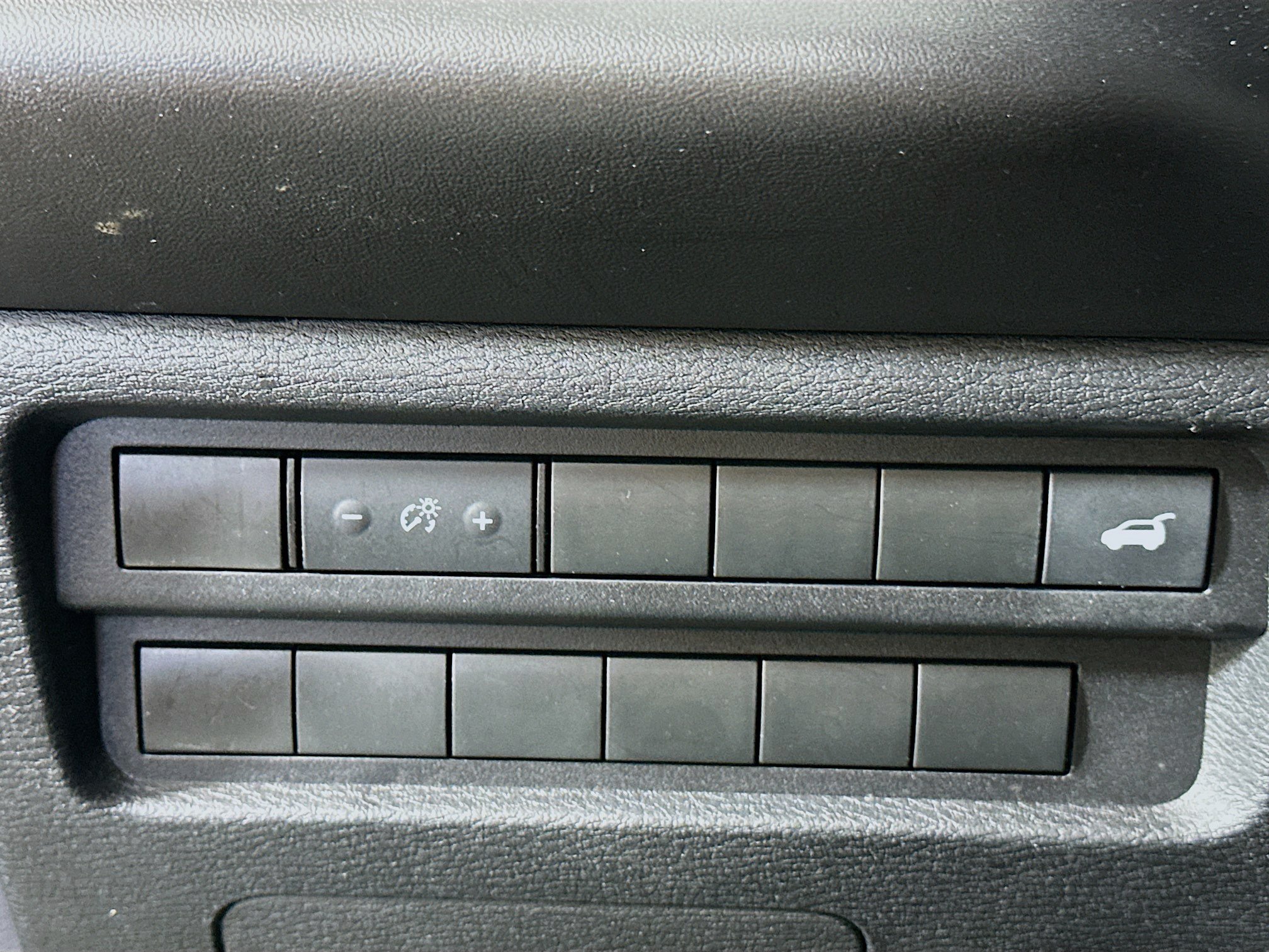 Used 2024 Mitsubishi Outlander SE AWD/4WD image 17