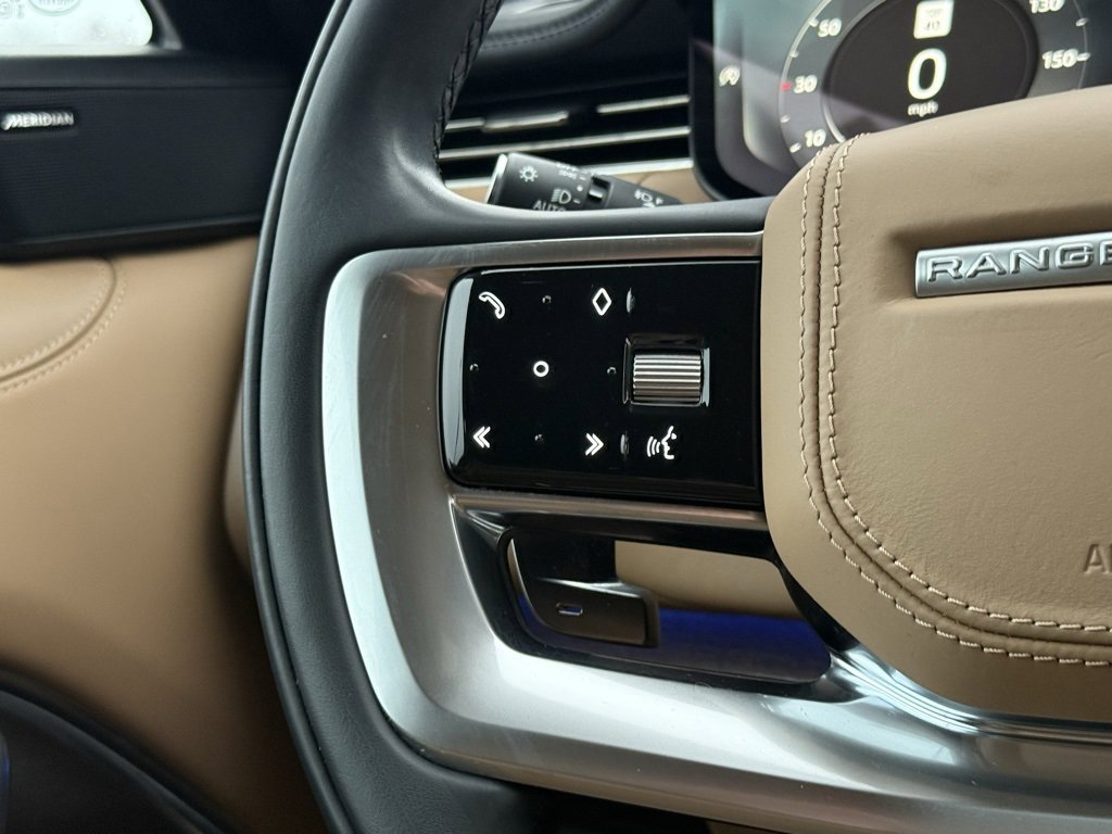Certified 2023 Land Rover Range Rover SE image 18