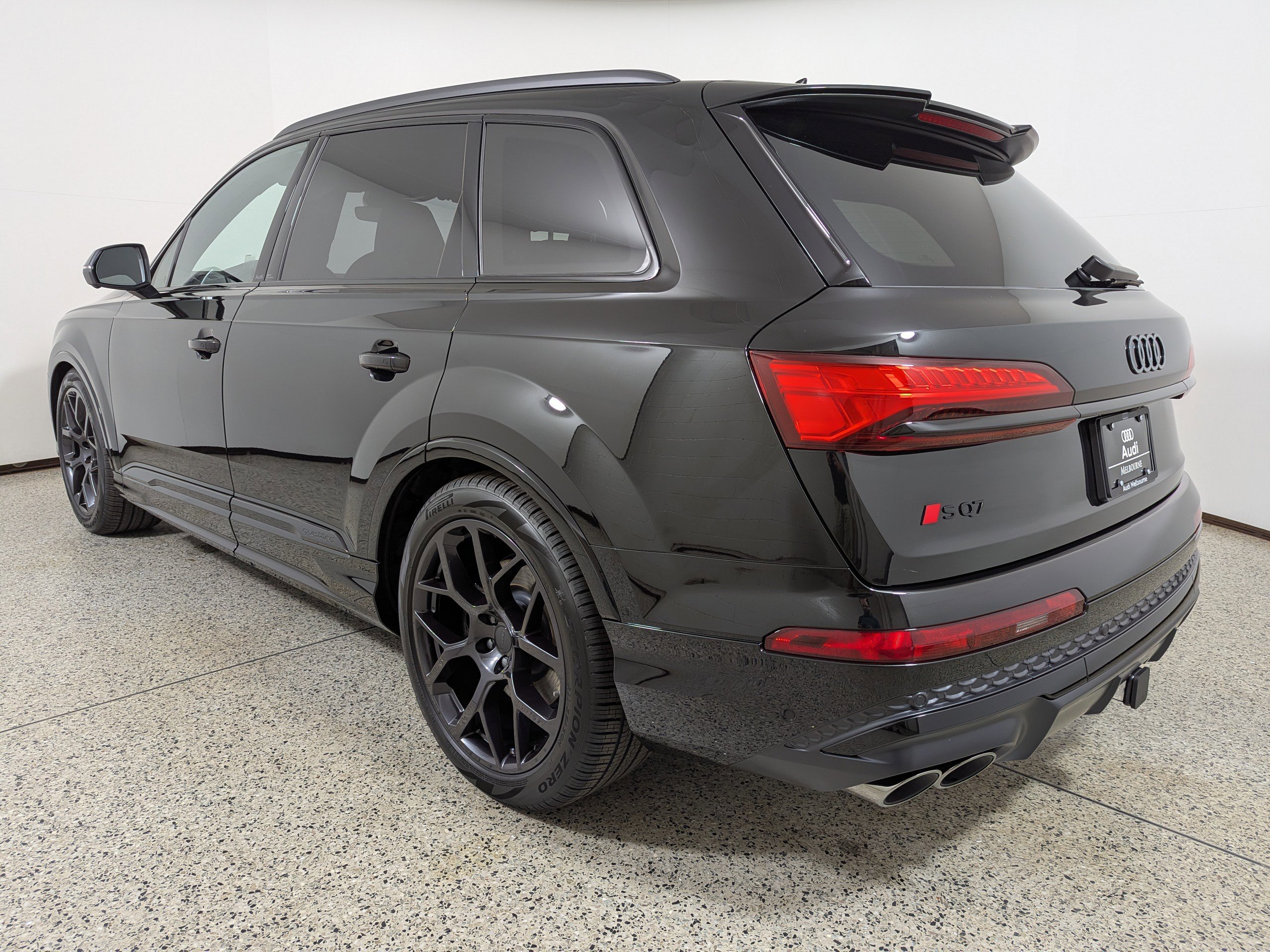 New 2026 Audi SQ7 Premium Plus image 5