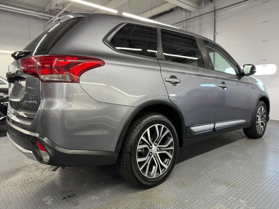 Used 2018 Mitsubishi Outlander ES image 7