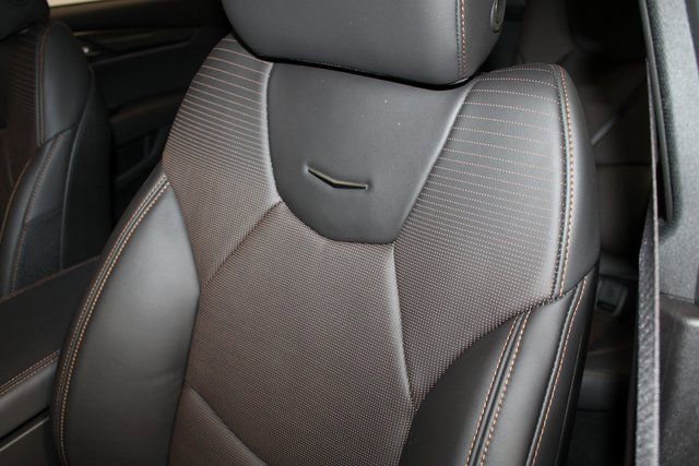 Used 2025 Cadillac CT5 V w/ Technology Package AWD/4WD image 10