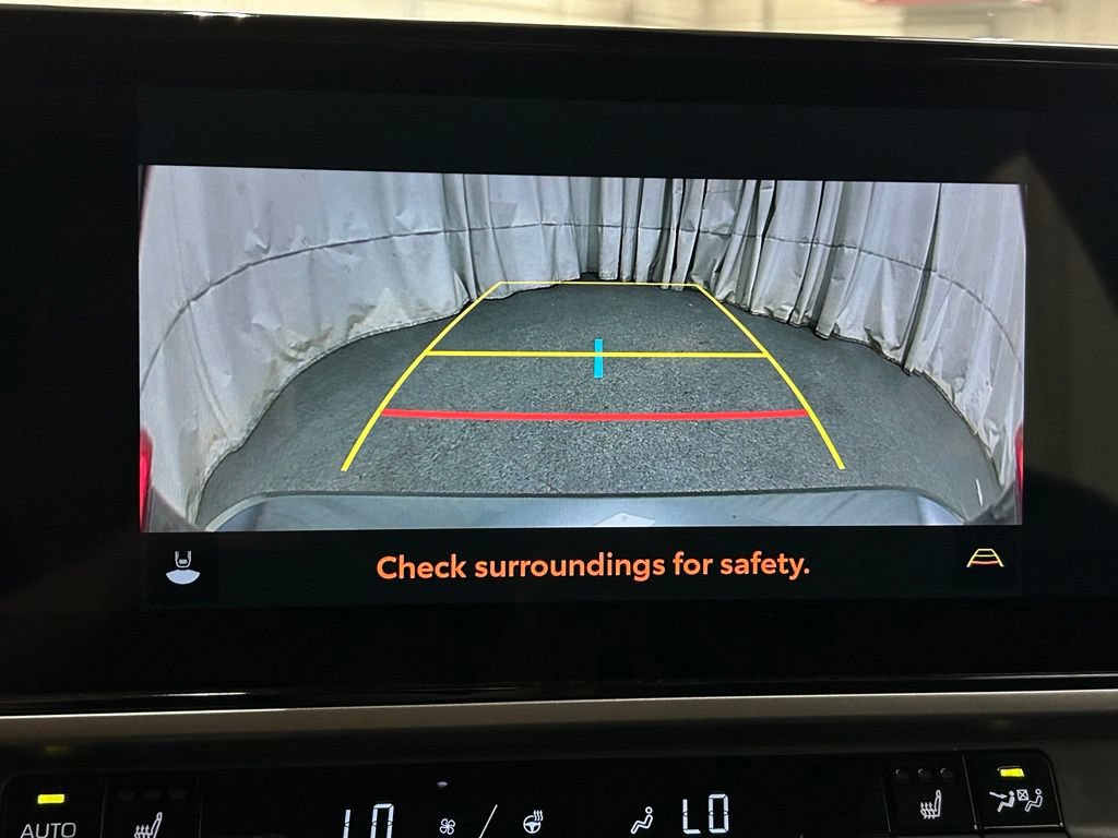 Used 2025 Toyota Camry XSE FWD image 22