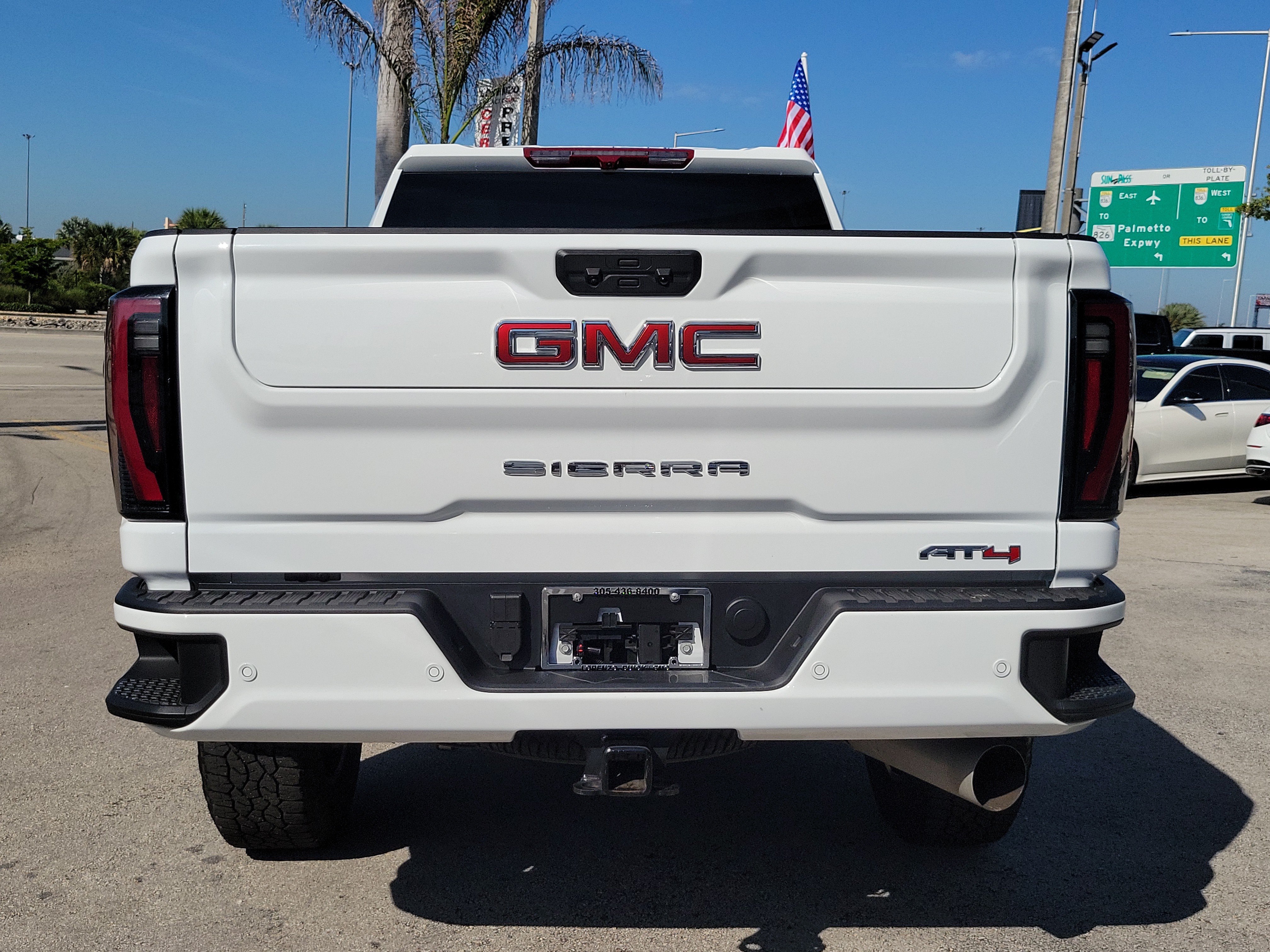 Used 2026 GMC Sierra 2500 AT4 AWD/4WD image 6