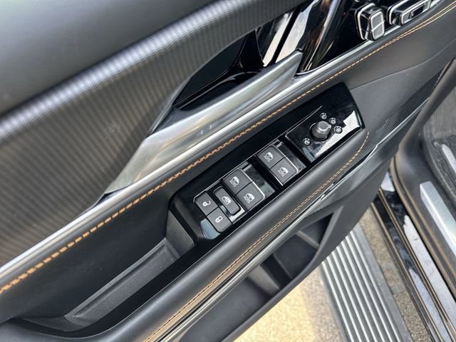 Used 2024 Jeep Grand Wagoneer Series III w/ Rear Seat Video Group 1 AWD/4WD image 24