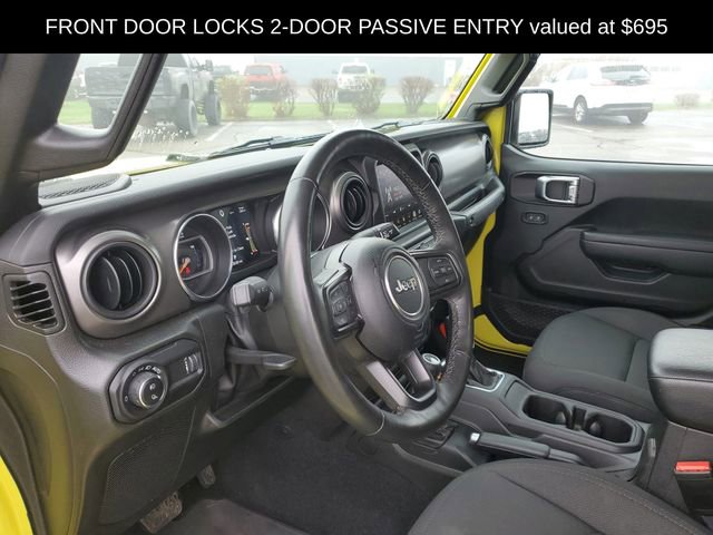 Used 2023 Jeep Gladiator Willys image 14