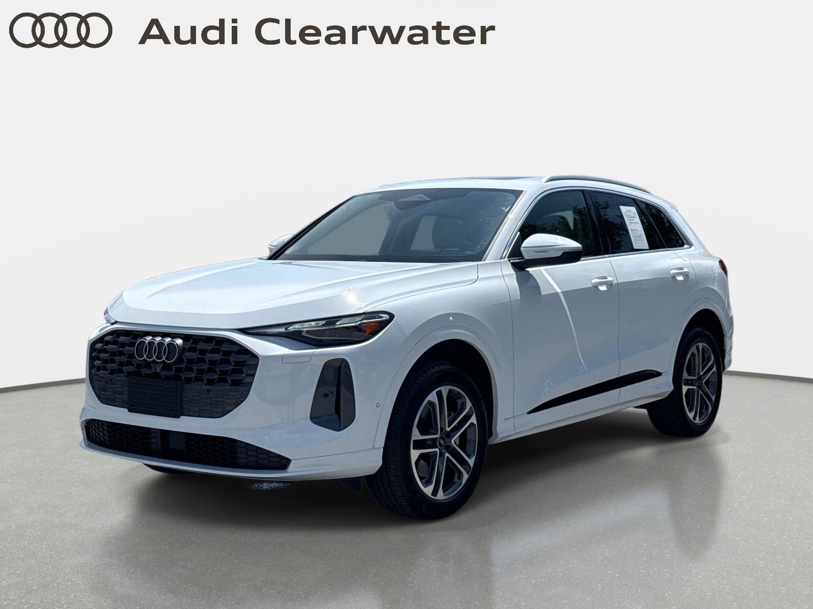 Used 2025 Audi Q5 Premium w/ Convenience Package AWD/4WD image 1