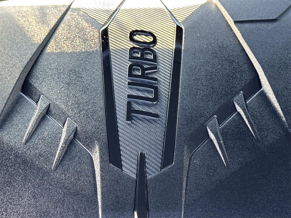 Used 2025 Genesis G70 2.5T image 22