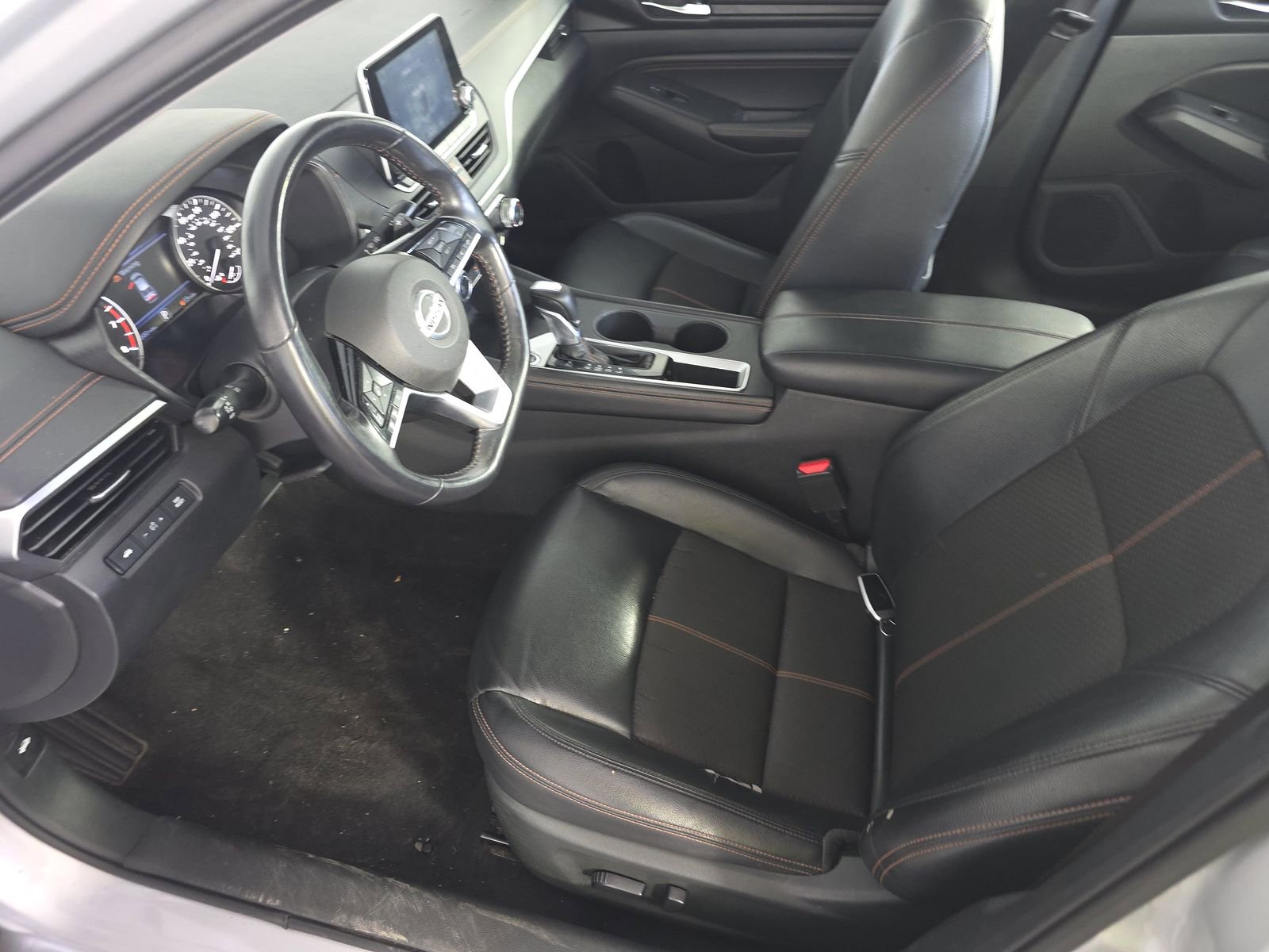 Used 2021 Nissan Altima 2.5 SR FWD image 11