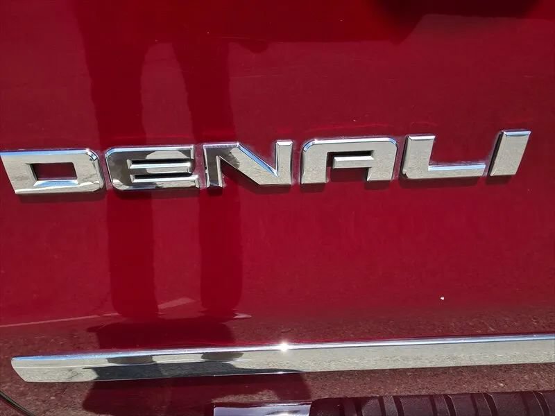 Used 2018 GMC Sierra 1500 Denali AWD/4WD image 4