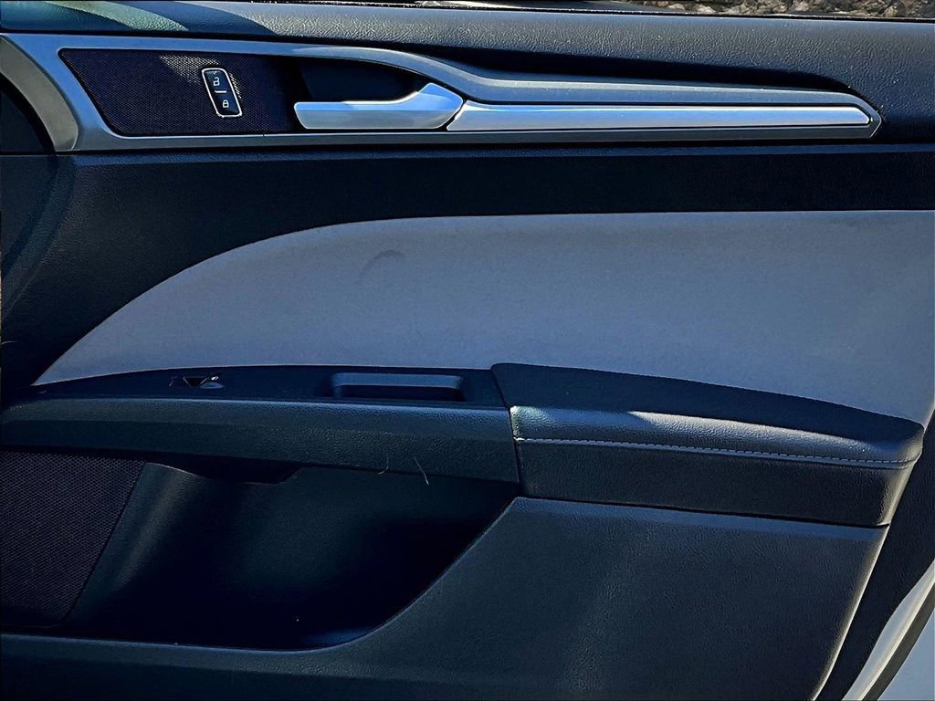 Used 2016 Ford Fusion S FWD image 21