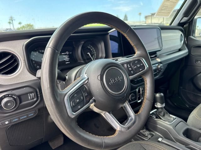 Used 2024 Jeep Wrangler Unlimited Sahara AWD/4WD image 10