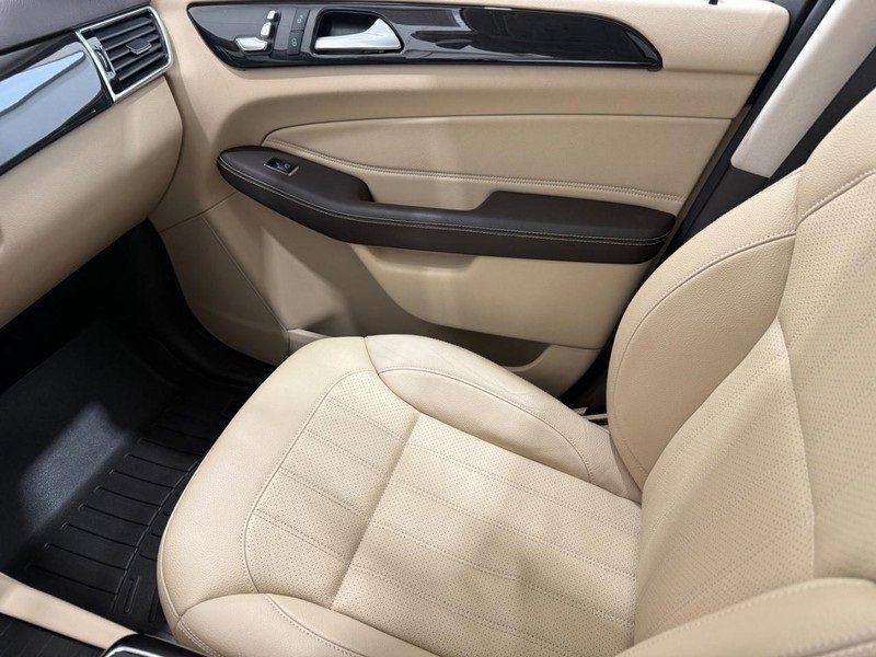 Used 2018 Mercedes-Benz GLE 350 4MATIC image 22