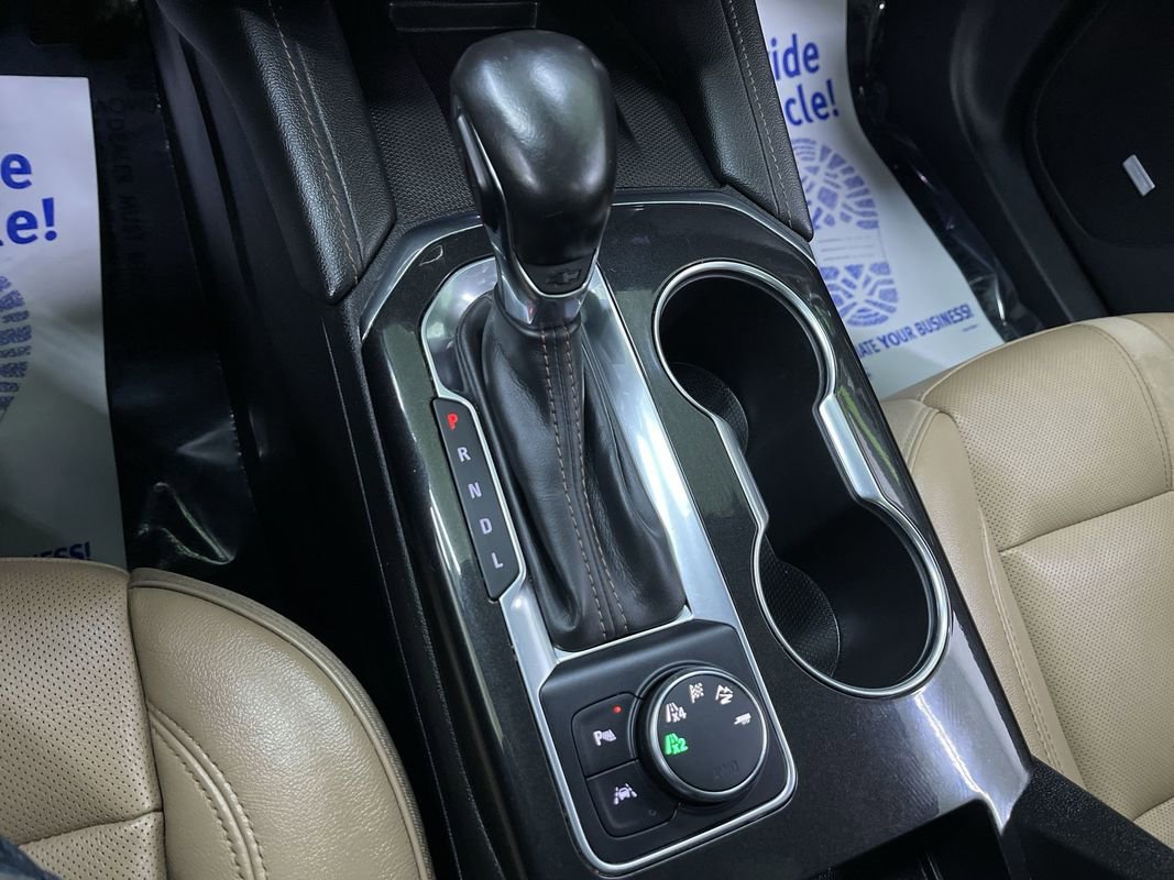 Used 2019 Chevrolet Blazer Premier w/ Sun and Wheels Package image 25